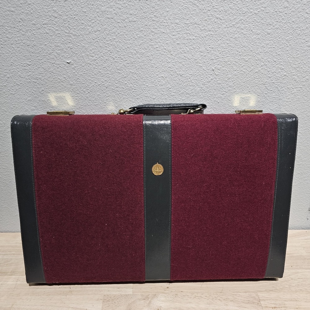 Vintage Beverly Hills Aries Backgammon Set Case 100% Complete 1970's